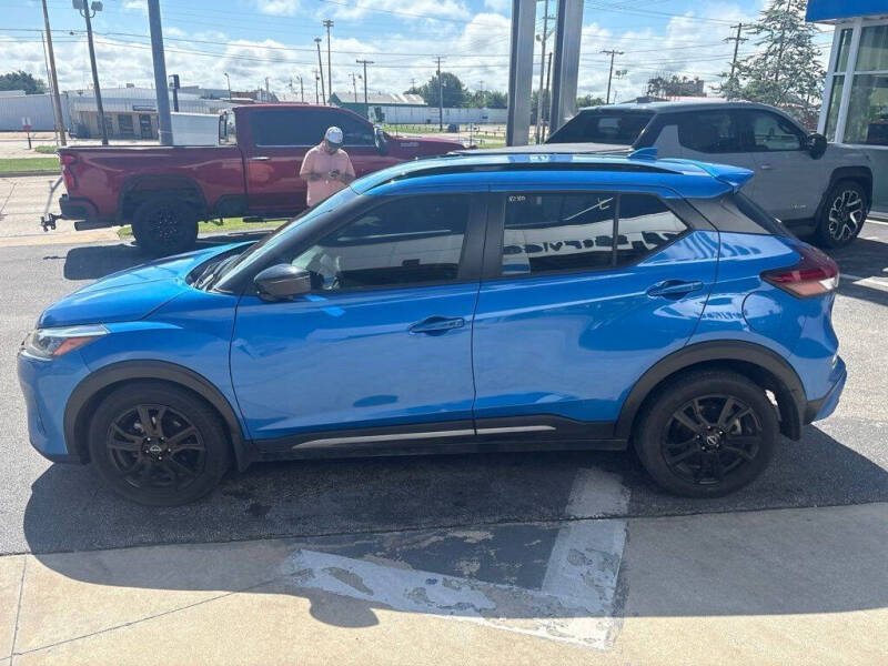 2024 Nissan Kicks SR
