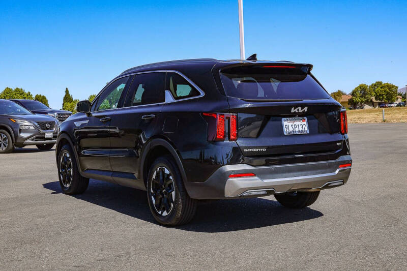 2024 Kia Sorento S
