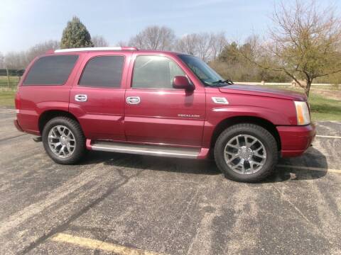 2006 Cadillac Escalade for sale at Crossroads Used Cars Inc. in Tremont IL
