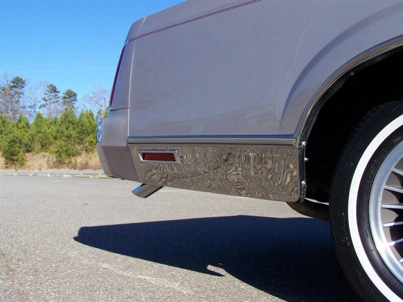 1988 Lincoln Town Car Signature