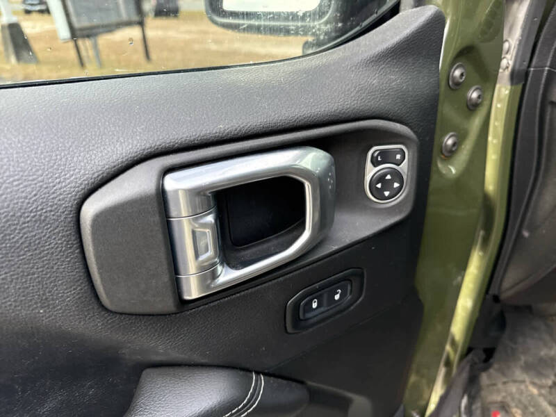 2021 Jeep Gladiator Overland