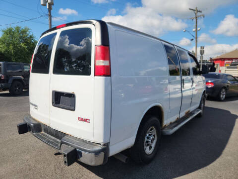 2015 GMC Savana 2500