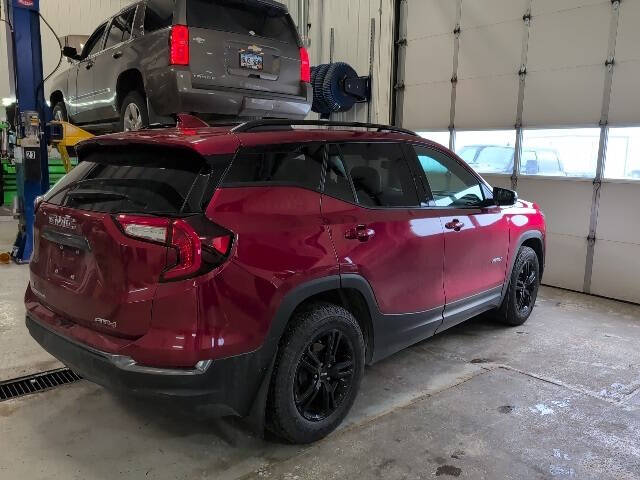 2024 GMC Terrain AT4