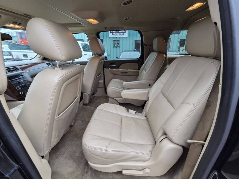 2012 Chevrolet Suburban LT
