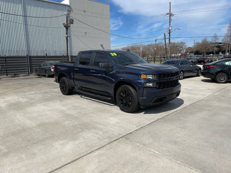 2020 Chevrolet Silverado 1500 Custom