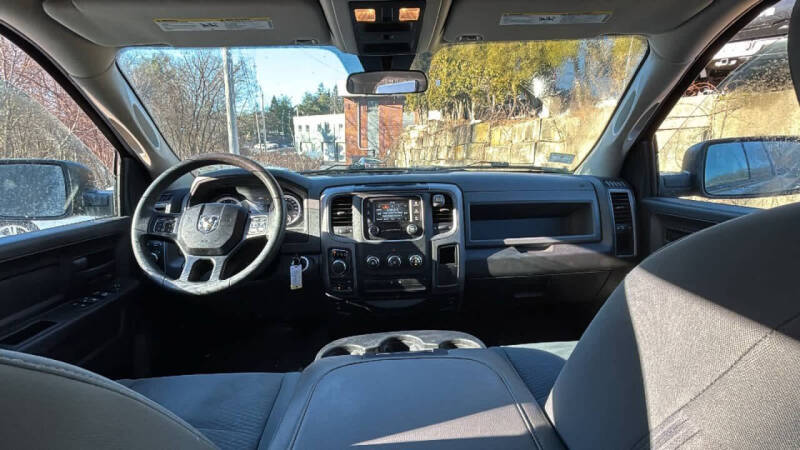 2017 RAM 1500 Express