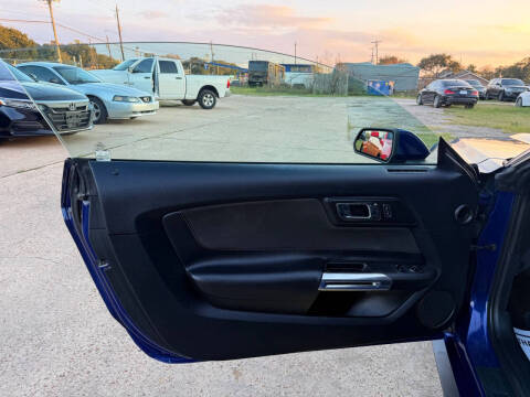 2015 Ford Mustang V6