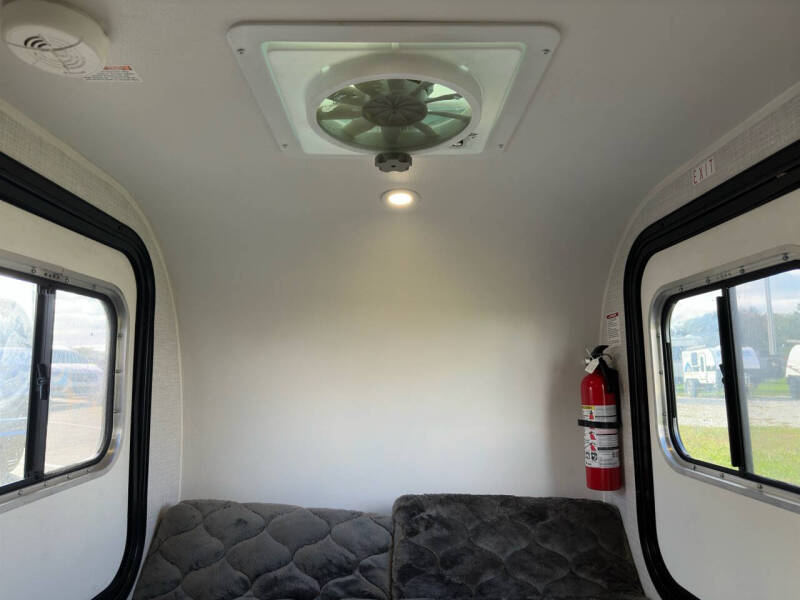 2025 Skinny Guy Camper 7 LT