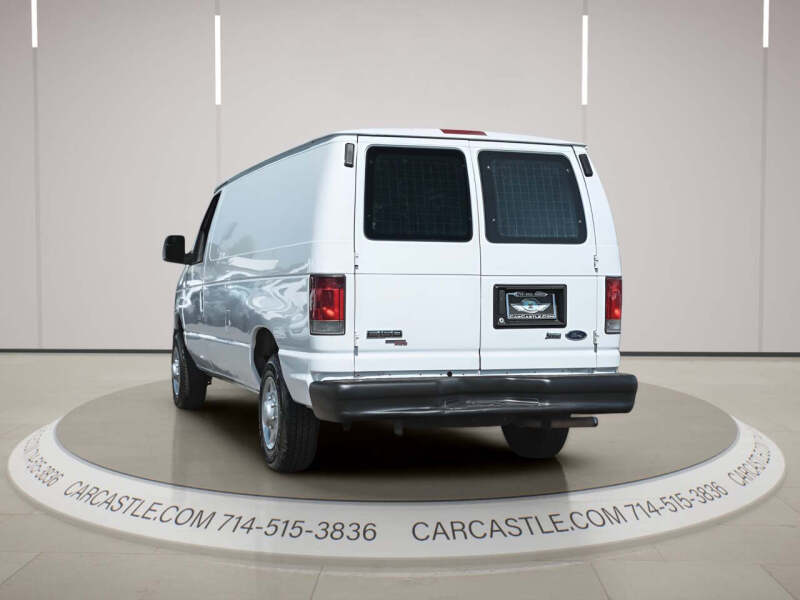 2013 Ford E-Series E-150