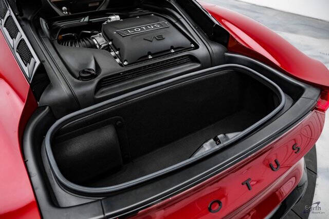 2025 Lotus Emira V6 Base