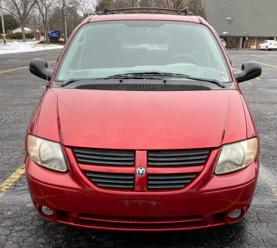 2005 Dodge Grand Caravan for sale at Select Auto Brokers in Webster NY