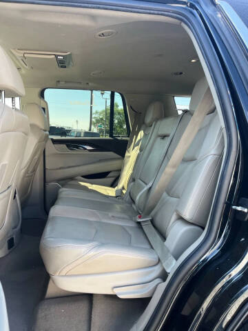 2015 Cadillac Escalade Luxury