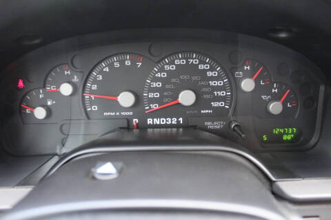 2004 Ford Explorer XLT