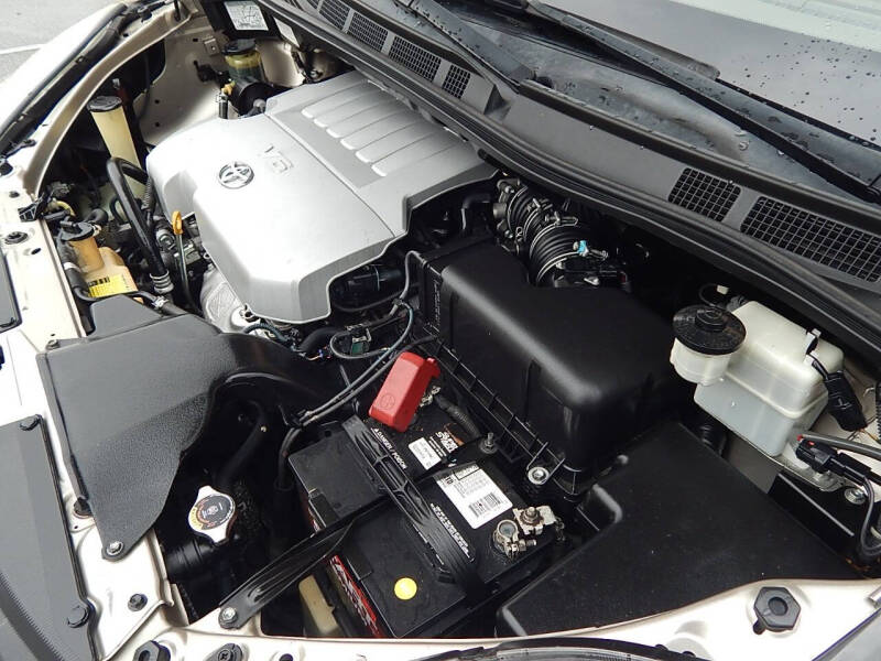 2007 Toyota Sienna LE 8-Passenger