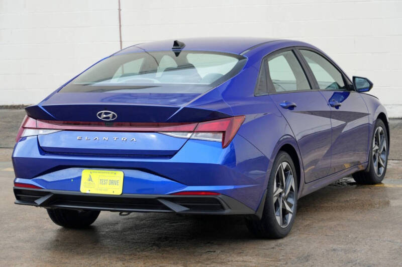 2023 Hyundai Elantra