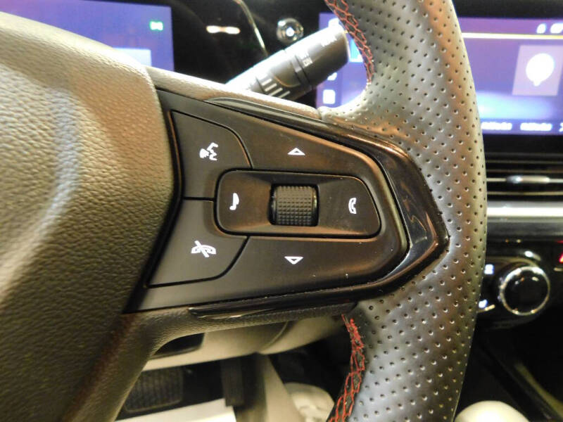 2024 Chevrolet Trax RS