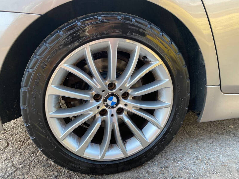 2016 BMW 5 Series 528i