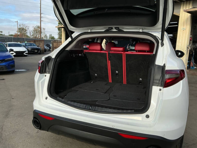 2019 Alfa Romeo Stelvio