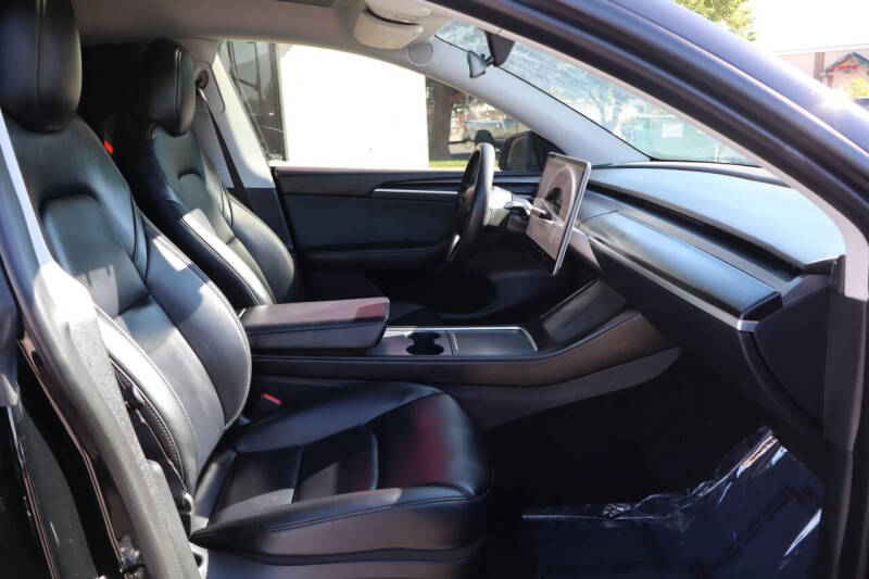 2024 Tesla Model Y Long Range