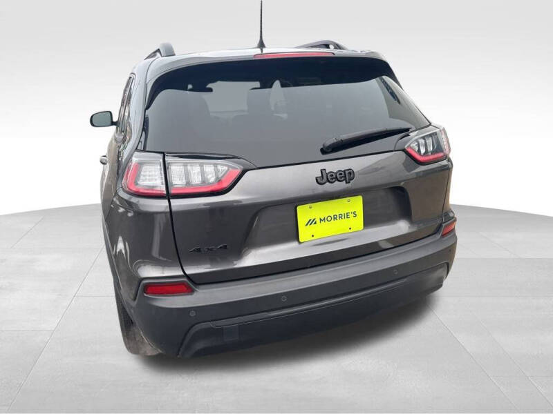 2023 Jeep Cherokee Altitude Lux