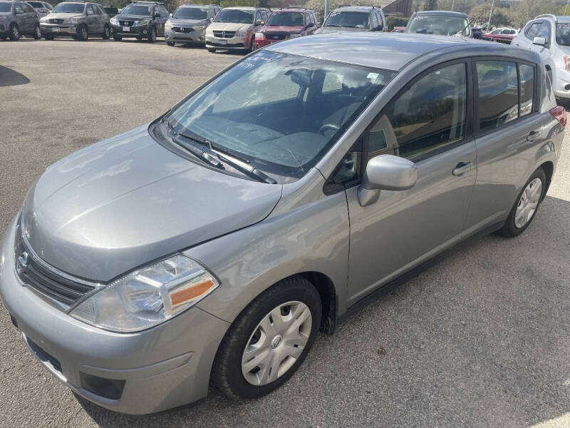 2011 Nissan Versa 1.8 S