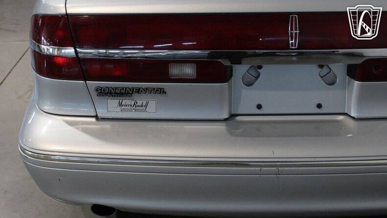1996 Lincoln Continental