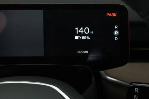 2025 Volvo EX90 Twin Plus 6P