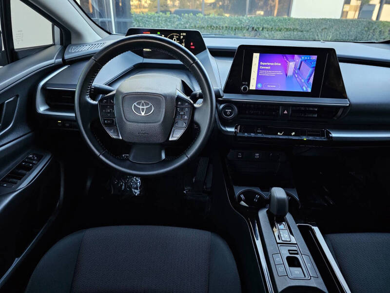 2023 Toyota Prius LE