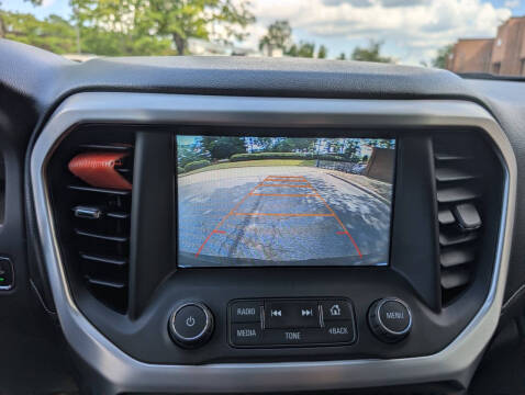 2017 GMC Acadia SLT-1