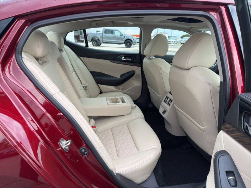2018 Nissan Maxima Platinum