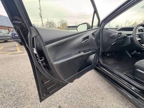 2016 Toyota Prius Two