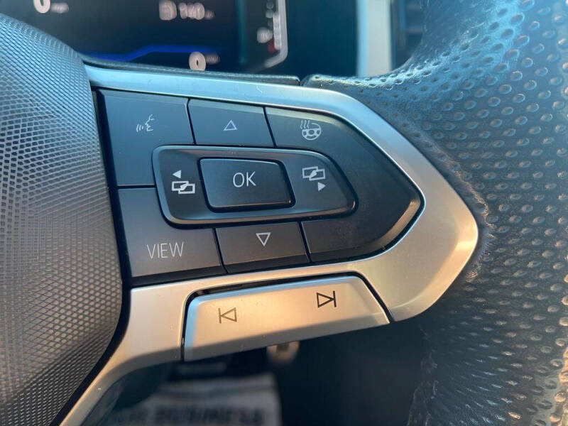 2021 Volkswagen Atlas Cross Sport V6 SEL R-Line 4Motion