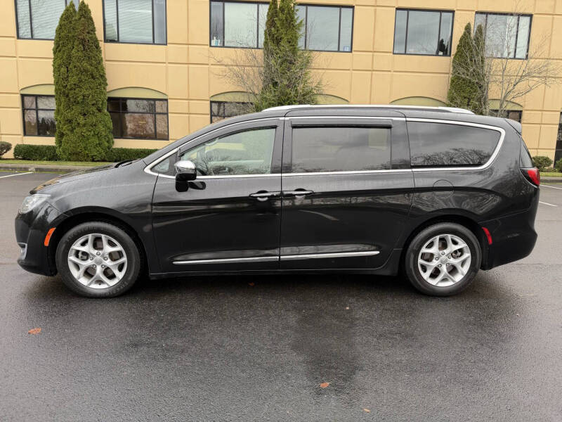 2019 Chrysler Pacifica Limited