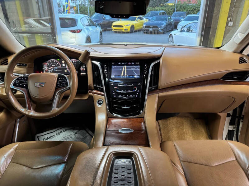 2015 Cadillac Escalade ESV Platinum