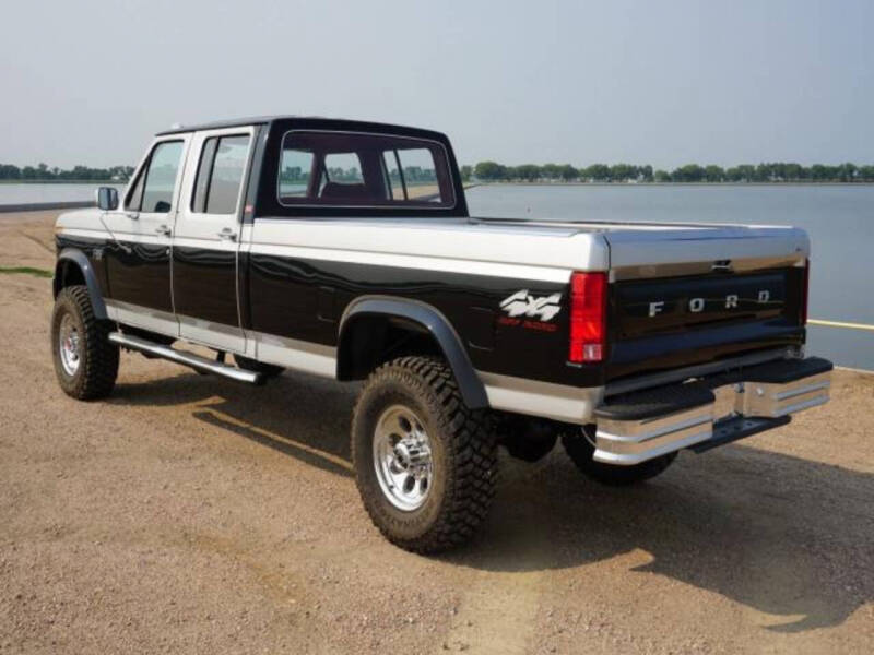 1986 Ford F-350's photo