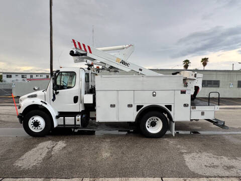 2018 Freightliner M2 106
