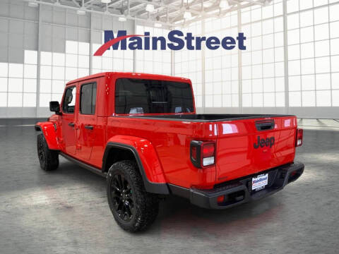 2025 Jeep Gladiator NightHawk