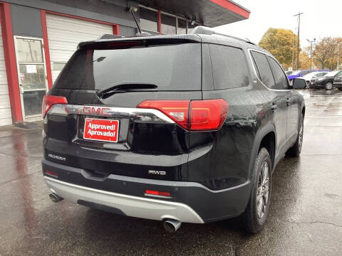 2017 GMC Acadia SLT-1
