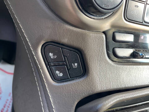 2017 GMC Yukon XL Denali