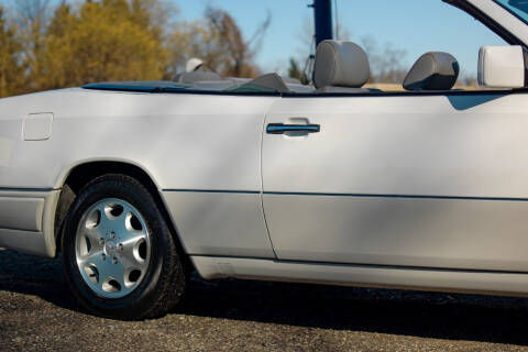 1995 Mercedes-Benz E-Class E 320