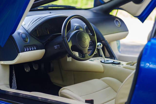 2003 Lamborghini Murcielago