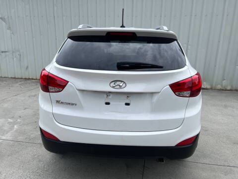 2015 Hyundai Tucson SE