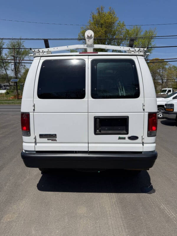 2014 Ford E-Series E-250