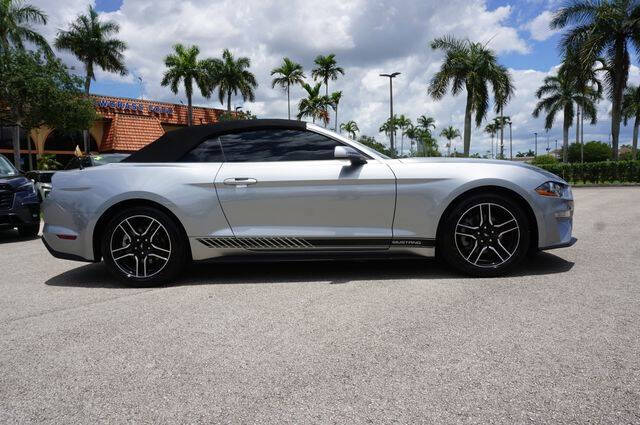 2023 Ford Mustang EcoBoost