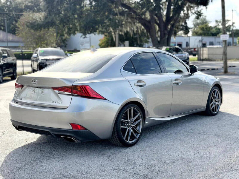 2017 Lexus IS 200t