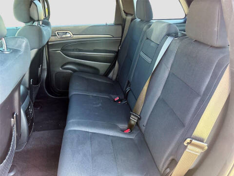 2016 Jeep Grand Cherokee Laredo