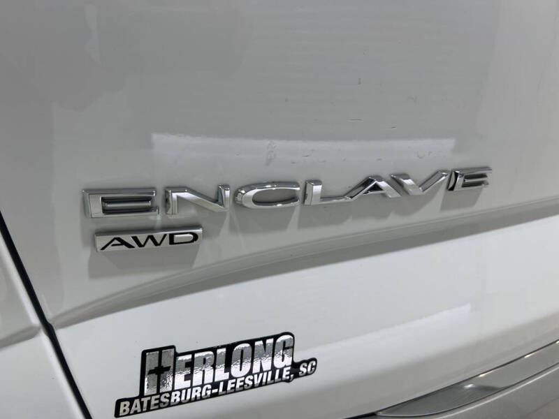 2022 Buick Enclave Essence