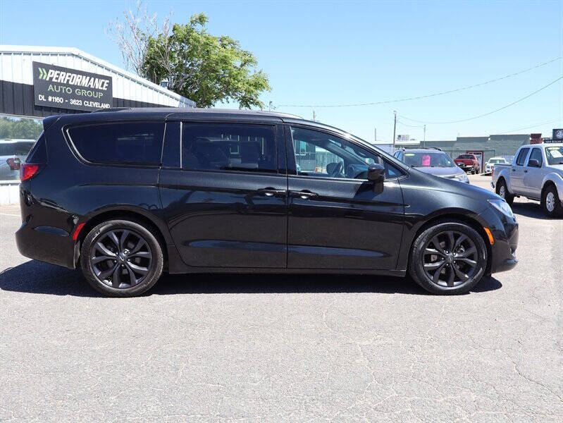 2020 Chrysler Pacifica Touring L Plus