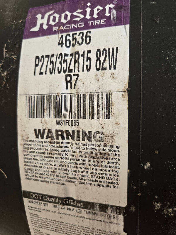 2023 Hoosier R7 slicks