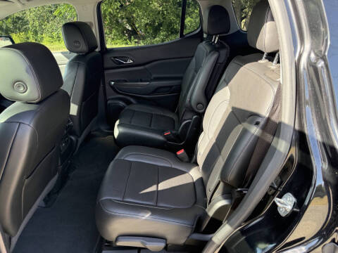 2020 GMC Acadia SLT